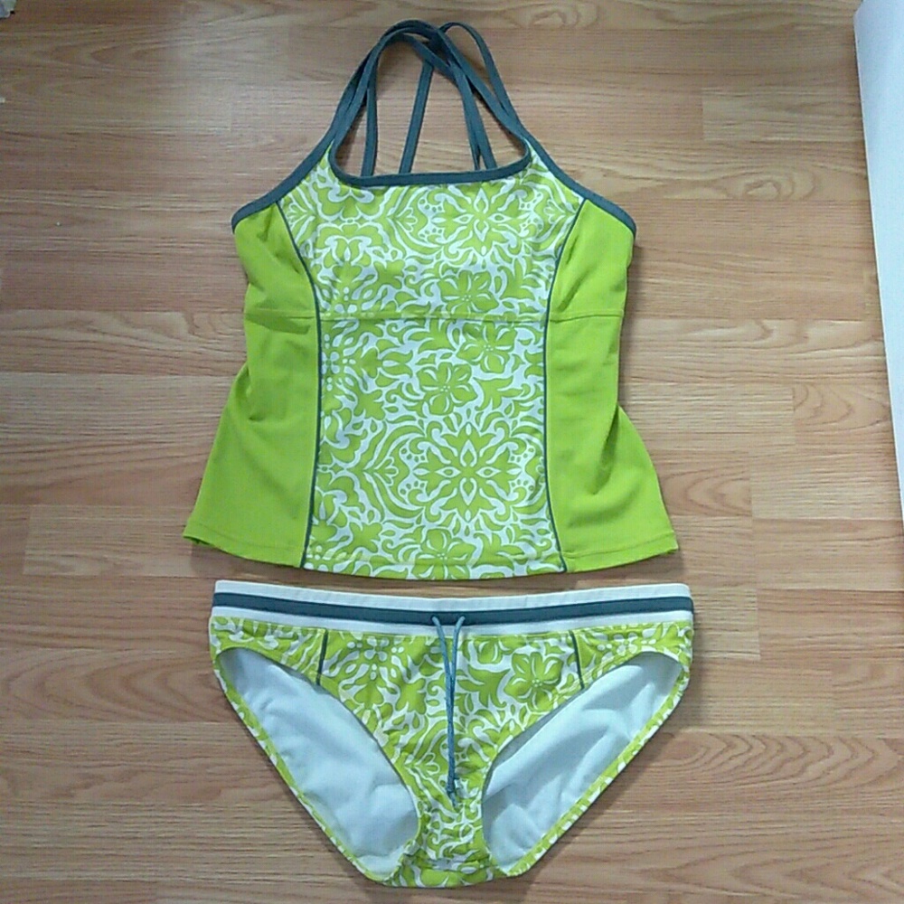 SWIMWEAR LANDS'END TWO PCS. - Picture 5 of 7